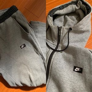 Men’s Vintage Nike Tech Fleece Set